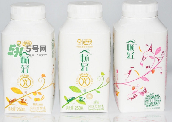  冠益乳和暢輕哪個好？冠益乳好還是暢輕好
