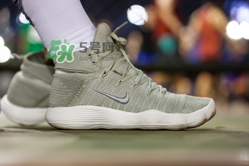 nike react hyperdunk 2017腳感怎么樣？hyperdunk 2017實(shí)戰(zhàn)測(cè)評(píng)