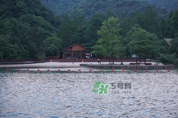 9月份去浙江穿什么？九月份去浙江穿什么衣服
