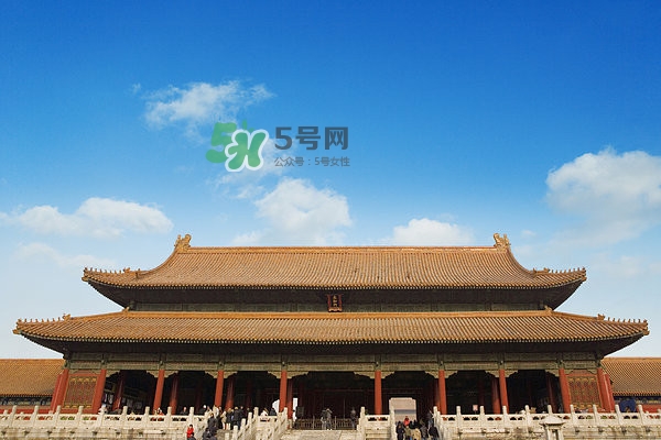 9月份穿什么鞋？九月份可以穿涼鞋嗎？