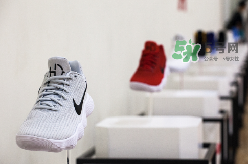 nike hyperdunk 2017尺碼怎么選？hyperdunk2017鞋碼正嗎？