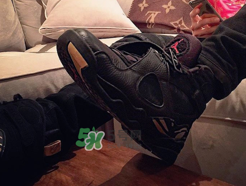 air jordan 8 retro ovo多少錢？ovo與aj8合作款什么時候發(fā)售？