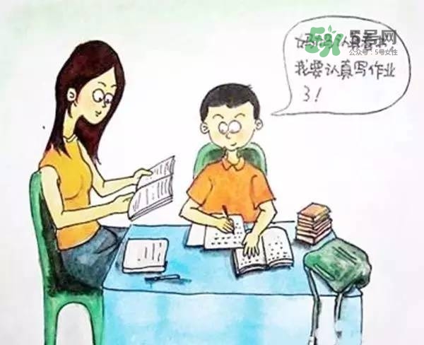 暑假孩子不寫作業(yè)怎么辦？暑假不想寫作業(yè)怎么教育？
