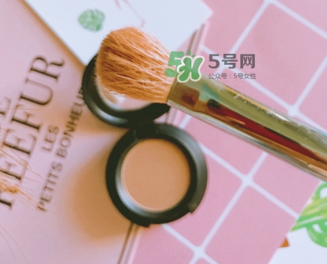 mac焦點小眼影怎么樣？mac時尚焦點小眼影好用嗎