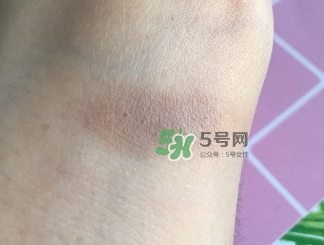 mac焦點小眼影怎么樣？mac時尚焦點小眼影好用嗎