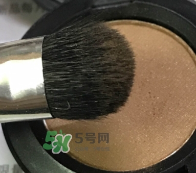 mac時(shí)尚焦點(diǎn)小眼影多少錢(qián)？mac焦點(diǎn)小眼影專柜價(jià)格
