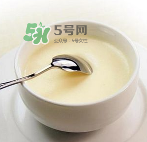 牛初乳粉什么時(shí)候吃最好？牛初乳粉的吃法是怎么樣的？