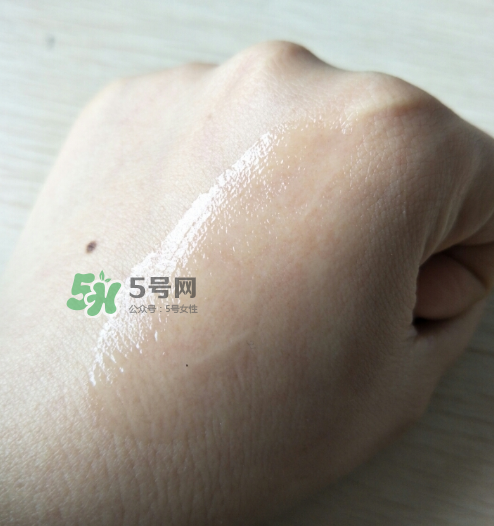 溫碧泉明星復(fù)合水精華多少錢？溫碧泉明星復(fù)合水精華價格