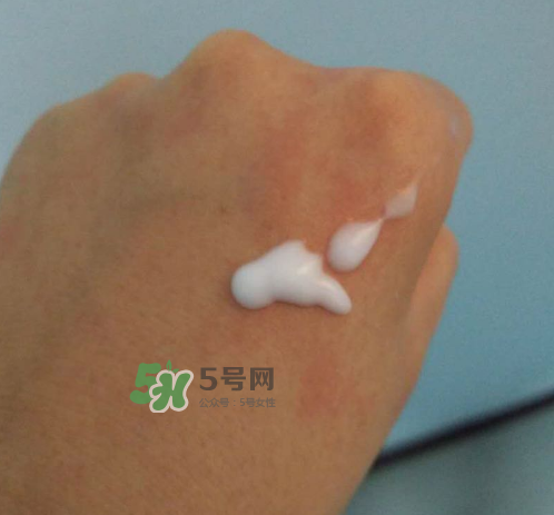 溫碧泉明星復合水精華怎么用？溫碧泉明星復合水精華用法
