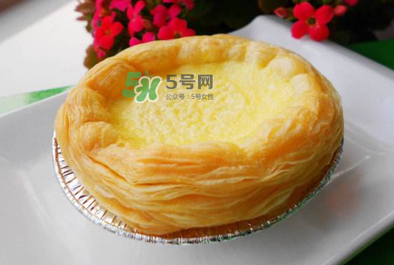 烤蛋撻烤箱預(yù)熱要多久？烤蛋撻用上火還是下火？