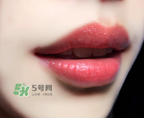 tf白管05是什么顏色？tom ford白管05適合黃皮嗎？