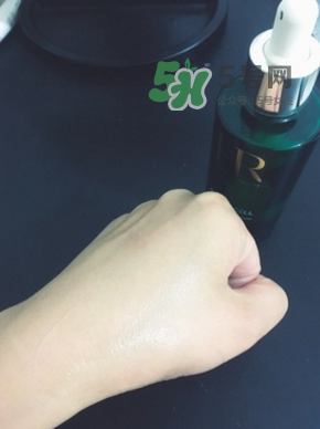 hr綠寶瓶精華好用嗎？hr綠寶瓶精華怎么樣？