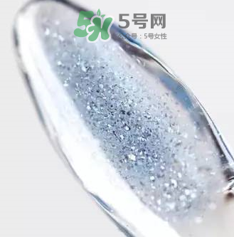 RMK星空唇蜜試色  RMK星空唇蜜怎么樣？