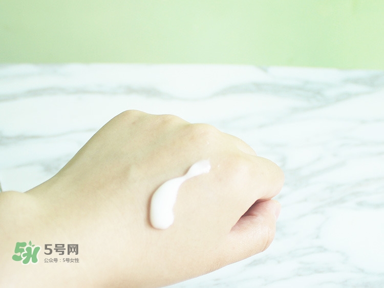 水之密語海鹽彈潤(rùn)緊致系列怎么樣