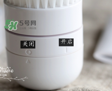 倩碧聲波潔面儀怎么充電？倩碧潔面儀充電燈不亮