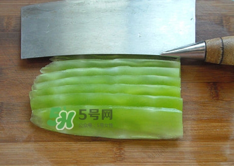 青筍怎么處理？青筍怎么切成菱形
