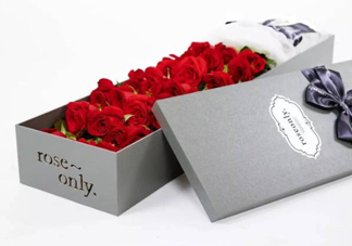 2017七夕禮盒roseonly多少錢？roseonly巨型玫瑰禮盒多少錢？