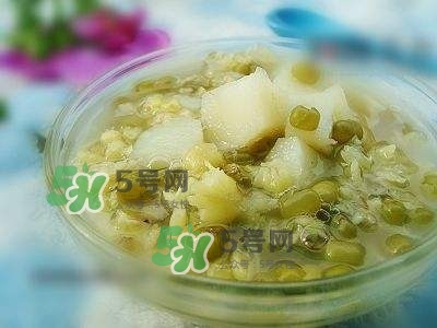 荸薺可以生吃嗎？女人吃荸薺有什么好處？
