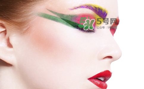 什么卸妝水好用又實(shí)惠？卸妝水怎么用？