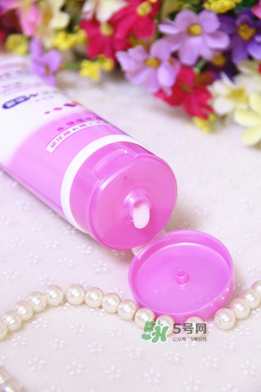 碧柔卸妝潔面乳好用嗎？碧柔卸妝潔面乳怎么用？