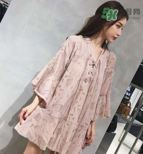9月份可以穿裙子嗎？九月份還可以穿裙子嗎？