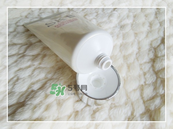 SK2護(hù)膚潔面霜怎么樣？sk2潔面霜是洗面奶嗎？