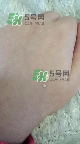 迪奧星光亮妍粉底液怎么樣？迪奧凝脂星光亮妍粉底液價(jià)格