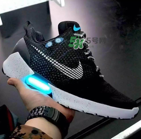 nike hyperadapt 1.0國內什么時候發(fā)售？耐克自動系鞋帶鞋國內發(fā)售時間