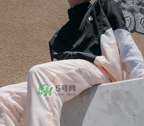 nikelab2017秋冬heritage復(fù)古運(yùn)動服怎么樣？