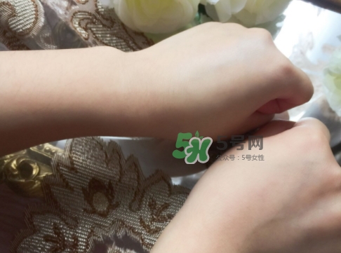 HR赫蓮娜小綠管眼霜怎么用？赫蓮娜小綠管使用方法
