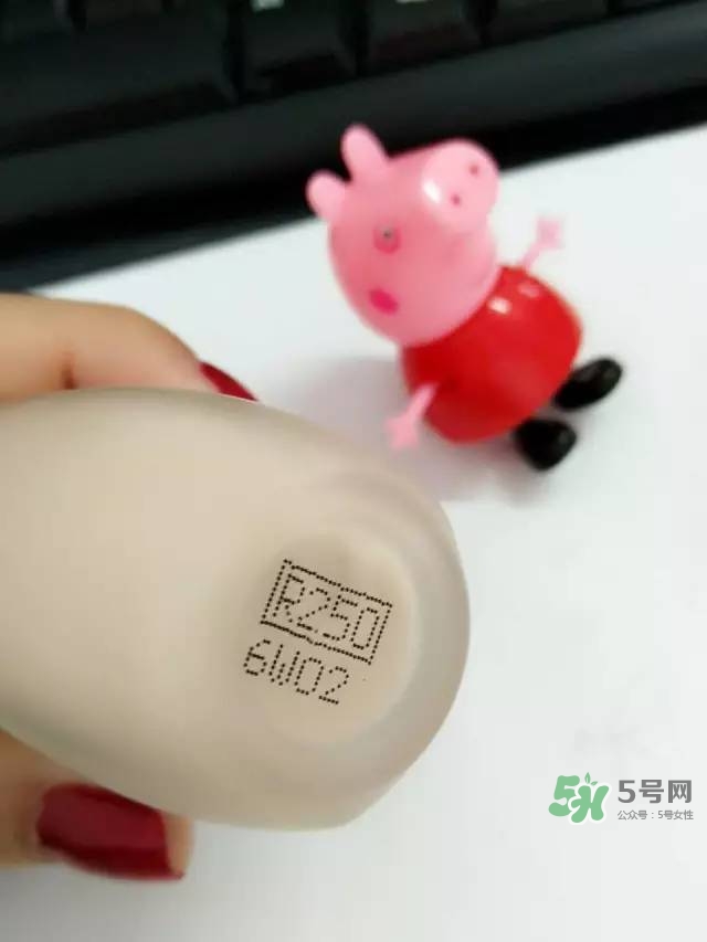 玫珂菲水粉霜怎么樣？玫珂菲全新雙用水粉霜好用嗎？