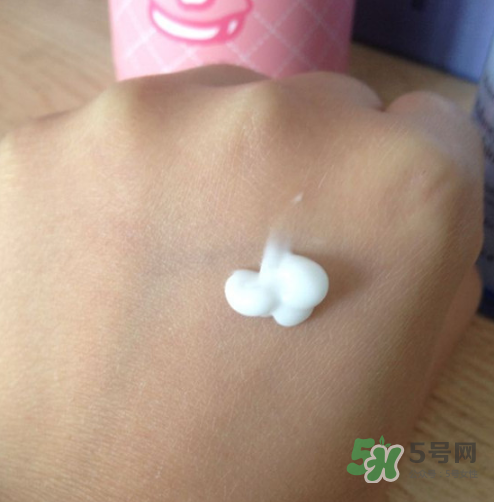 蘭芝水凝透潤保濕乳多少錢？蘭芝水凝透潤保濕乳價格