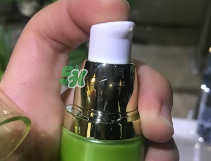百雀羚眼霜怎么用？百雀羚眼霜怎么打開