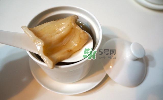 產(chǎn)后吃燕窩好還是花膠？花膠和燕窩可以一起吃嗎？