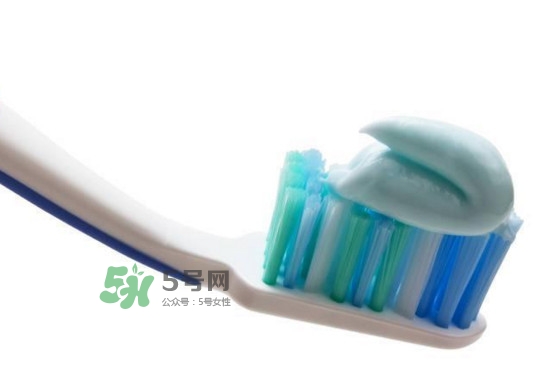 5元25元牙膏有什么區(qū)別？如何挑選合適的牙膏