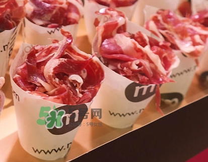 一次性紙杯能做蛋糕嗎？一次性紙杯可以放微波爐嗎？