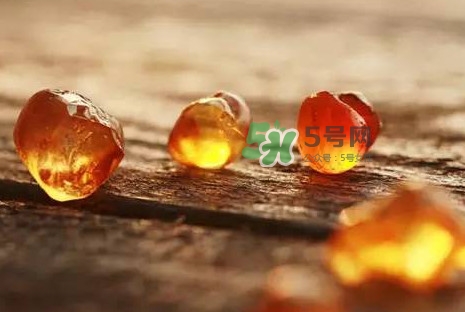 桃膠一次食用量多少？桃膠多吃有什么危害