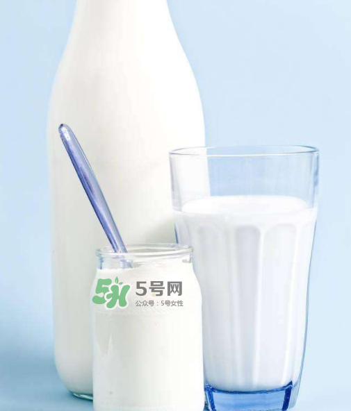 胃病患者適合長(zhǎng)期喝牛奶嗎？胃病喝酸奶還是牛奶？