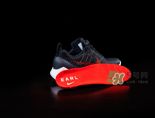 nike hyperadapt 1.0怎么樣？耐克自動系鞋帶鞋開箱測評