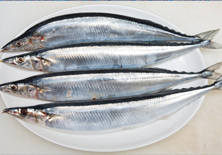 秋刀魚是海魚嗎？秋刀魚是淡水魚還是海魚