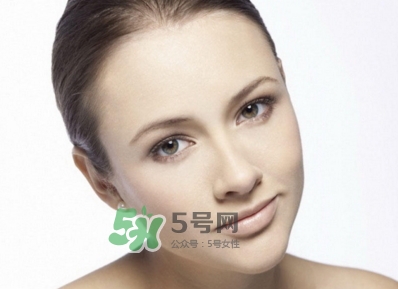 油性皮膚可以用橄欖油嗎？橄欖油擦臉有什么好處？
