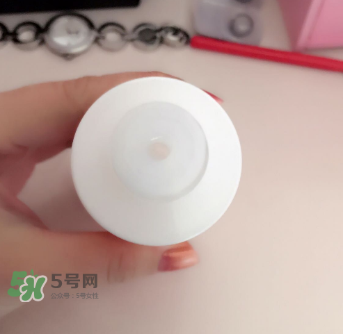 薇姿水光煥白精華水怎么樣？薇姿水光煥白精華水好用嗎？