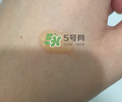 綠寶瓶和小黑瓶哪個(gè)好？綠寶瓶和小黑瓶對(duì)比