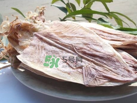 魷魚(yú)干怎么保存？買(mǎi)魷魚(yú)干如何挑選