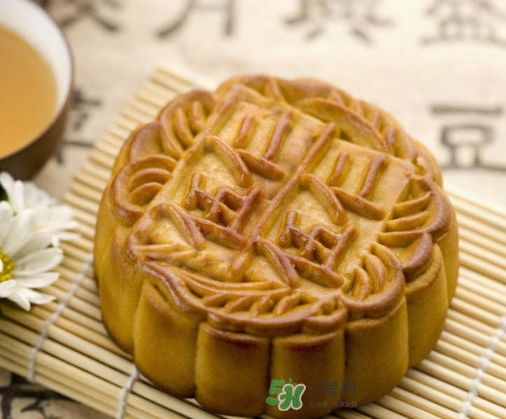 水果餡月餅真的是冬瓜做的嗎？冬瓜怎么做水果餡月餅？