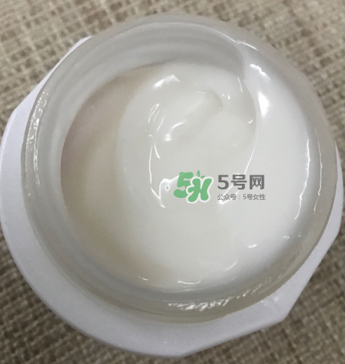 薇姿水光煥白乳霜怎么樣？薇姿水光煥白乳霜好用嗎？