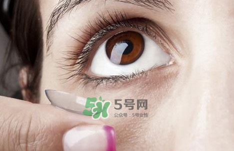 配個(gè)隱形眼鏡多少錢？隱形眼鏡日拋多少錢