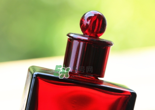 資生堂紅水怎么用？資生堂紅水使用方法