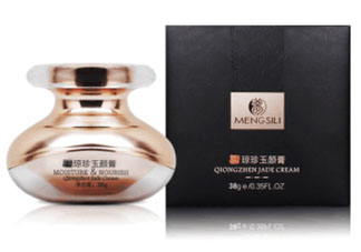 夢詩麗天璽瓊珍玉顏膏怎么樣？夢詩麗天璽膏有激素嗎？