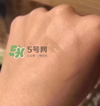 小燈泡和科顏氏淡斑精華哪個好？sk2小燈泡和淡斑精華對比